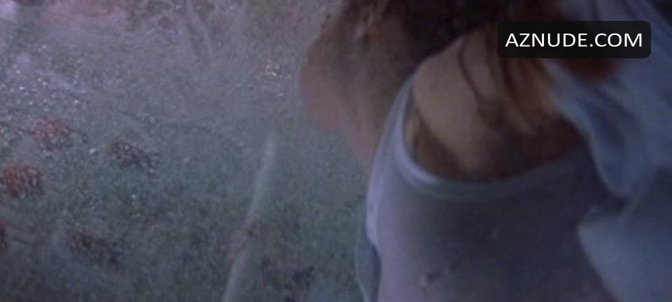 Browse Celebrity Underwater Images Page 2 Aznude