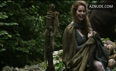 ESME BIANCO in Game Of Thrones