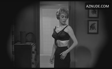 JANET LEIGH in Psycho