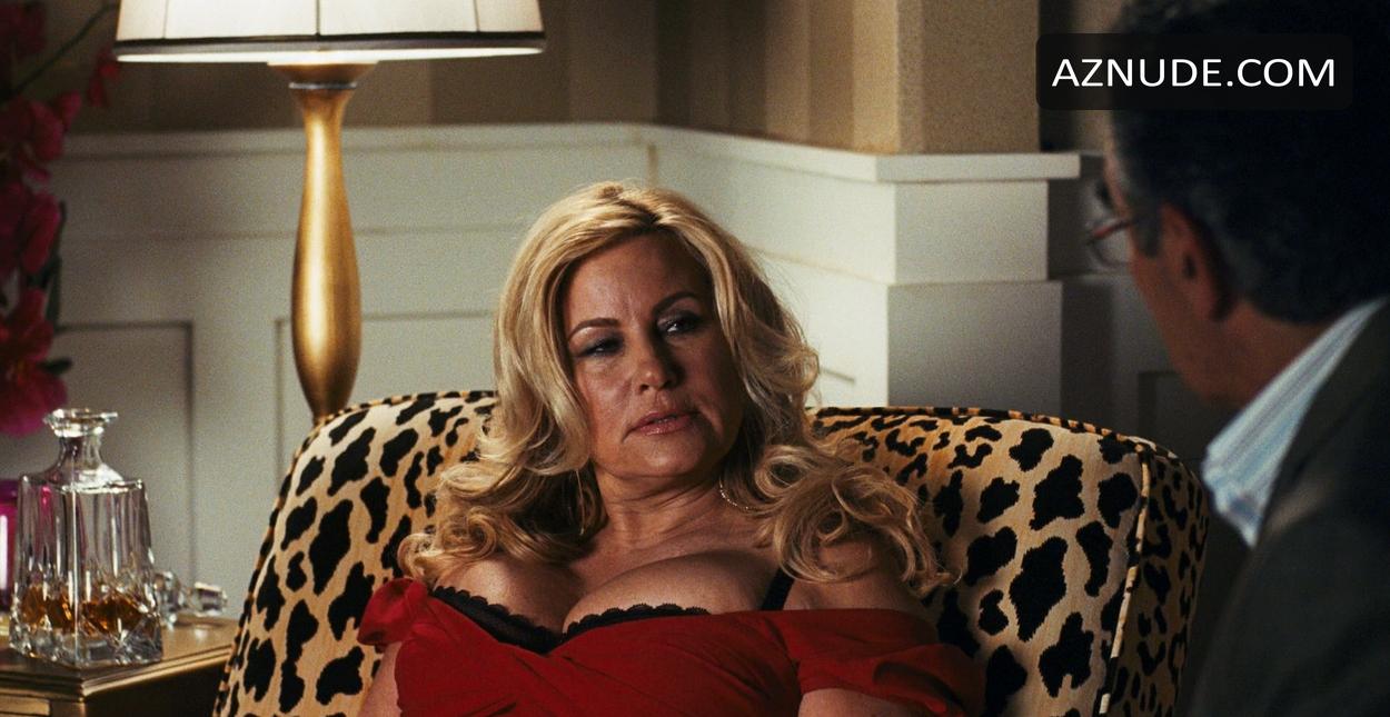 Nude Pics Of Jennifer Coolidge 17