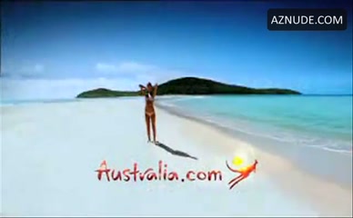 LARA BINGLE in Australia Tourism Commercial