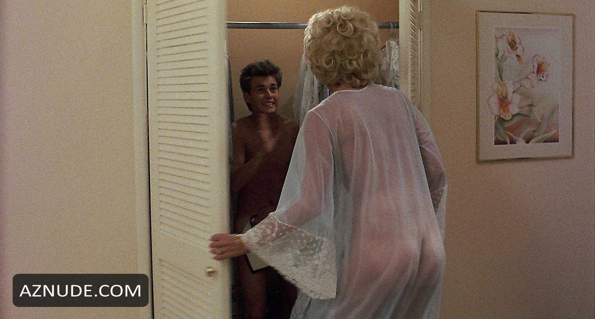 Nude Leslie Easterbrook Porn Xxx Pics