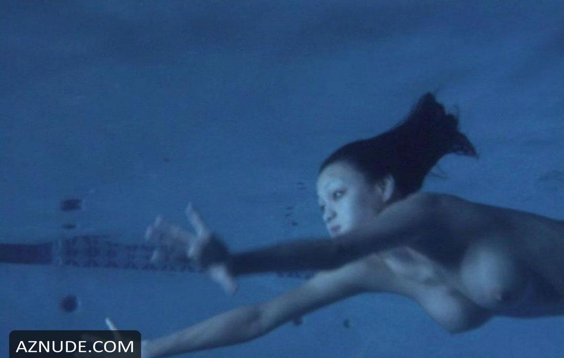 Browse Celebrity Underwater Images Page 1 Aznude