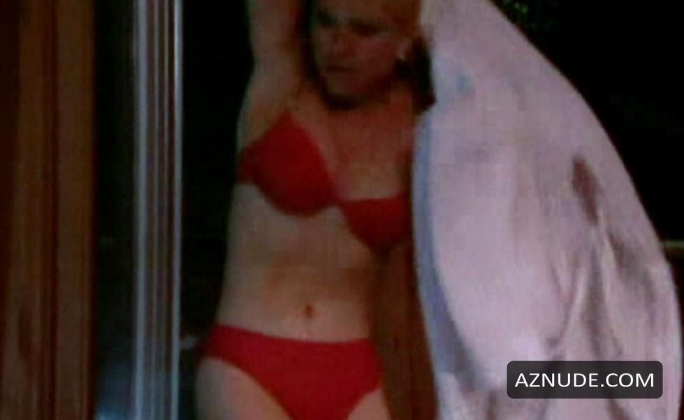 Zoe Lucker Sex Naked Footballers Wives 17