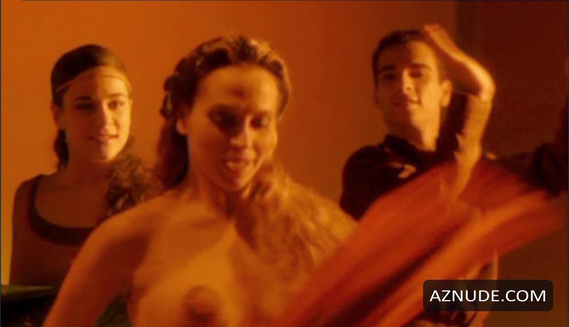 AIDA GOMEZ Nude AZNude