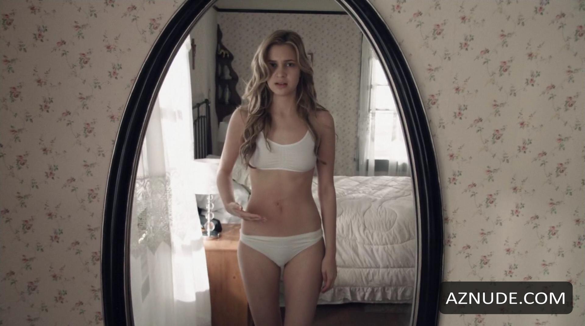 Alexia Fast Nude Aznude