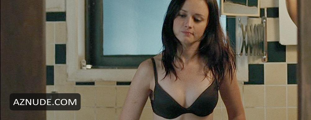 Alexis Bledel Sex