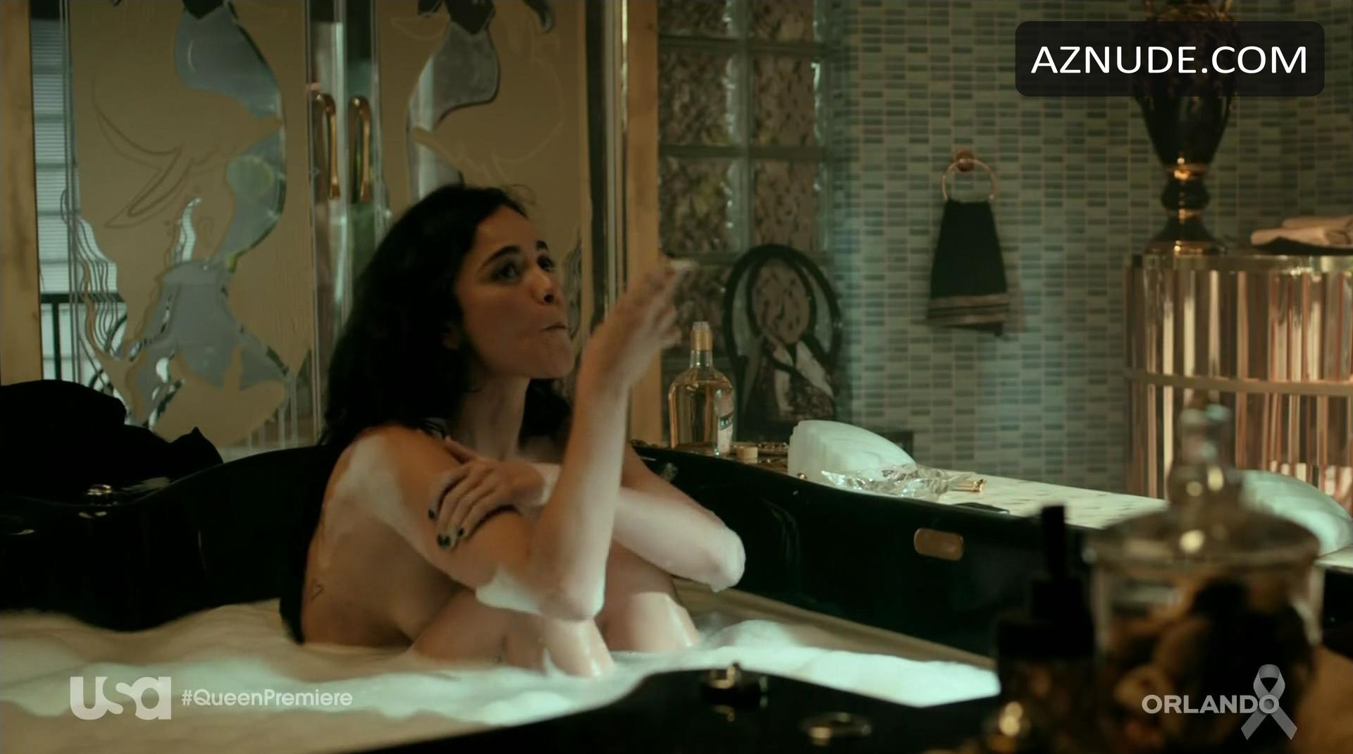 Sex scene in queen of the south