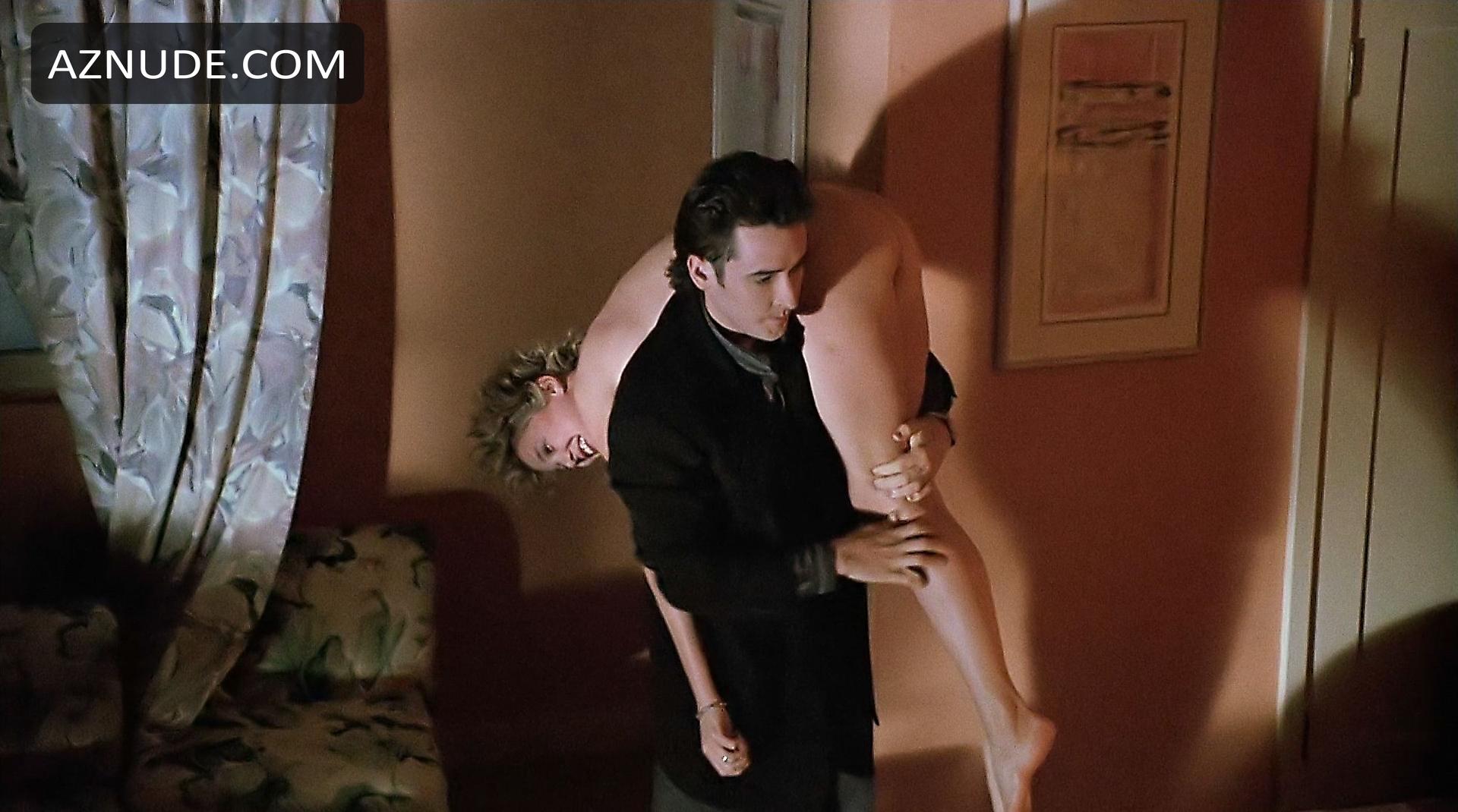 Annette benning tits