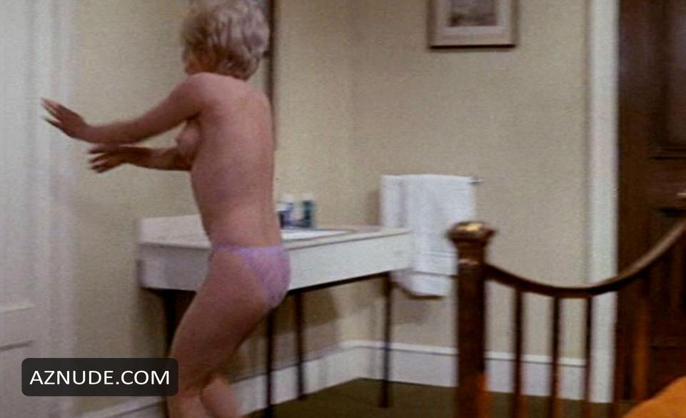 Barbara windsor topless