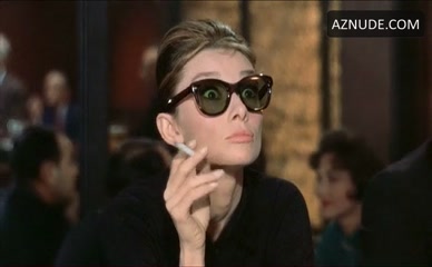 BEVERLY POWERS in Breakfast At Tiffany'S