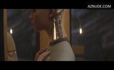 CLAIRE SELBY in Ex Machina