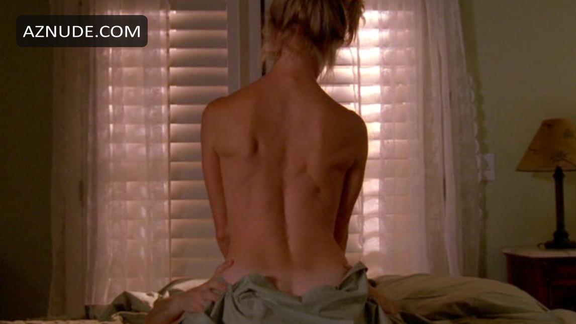 Cynthia watros topless