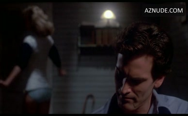 DENISE BIXLER NUDE/SEXY SCENE IN EVIL DEAD II