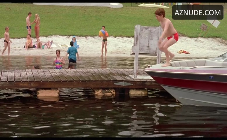 Elizabeth Banks Bikini Scene In Wet Hot American Summer Aznude