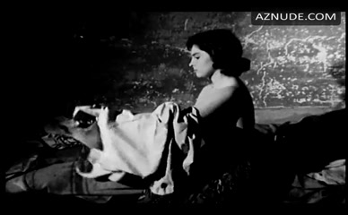 FRANCOISE VATEL NUDE/SEXY SCENE IN LES PROMESSES DANGEREUSES