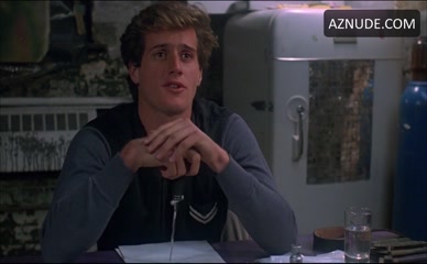 HELENA QUINTON NUDE/SEXY SCENE IN CLASS OF 1984