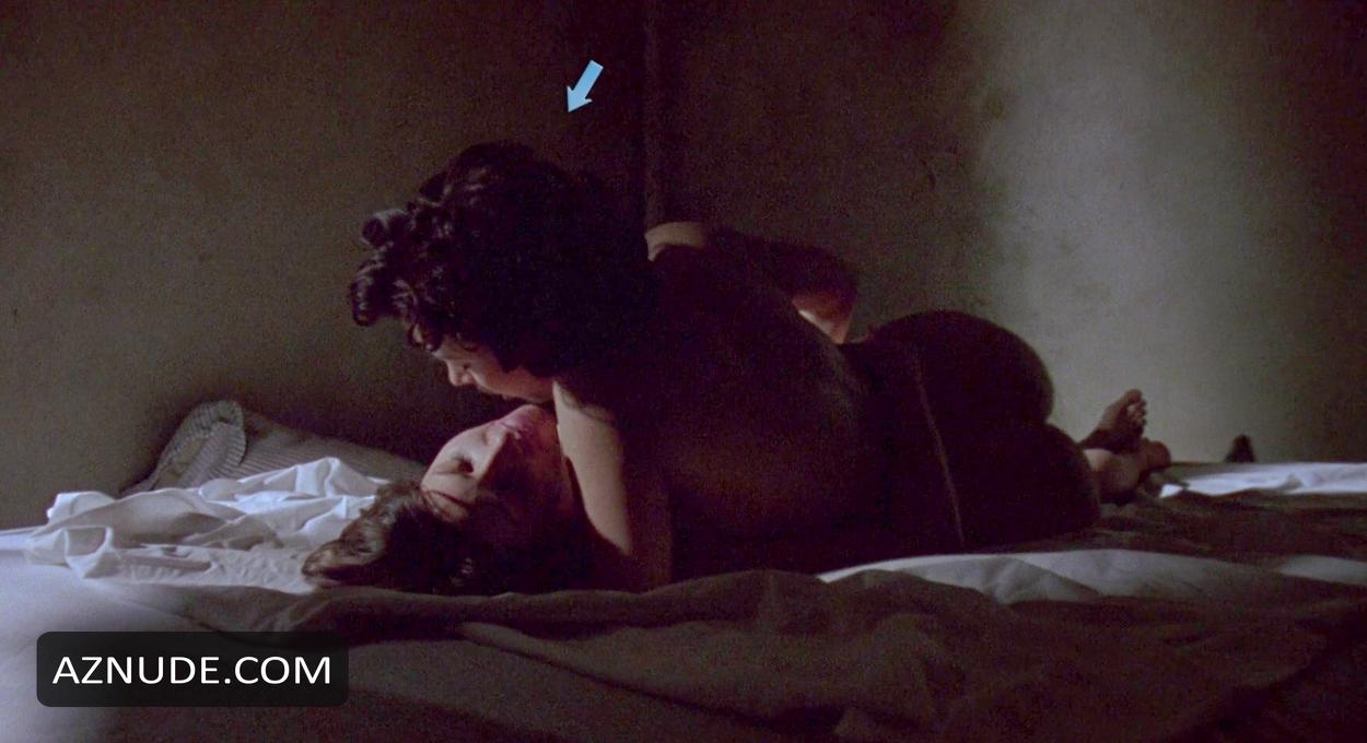 Gina Gershon Lesbian Ass Lick - Gina Gershon Jennifer Tilly Lesbian Sex Scene Bound - Iran ...