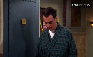 KALEY CUOCO in The Big Bang Theory