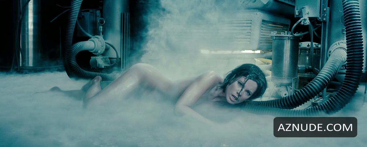 Kate Beckinsale Nude In Underworld 25