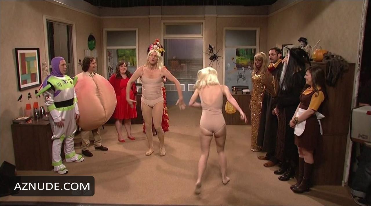 Kate Mckinnon Nude Pics