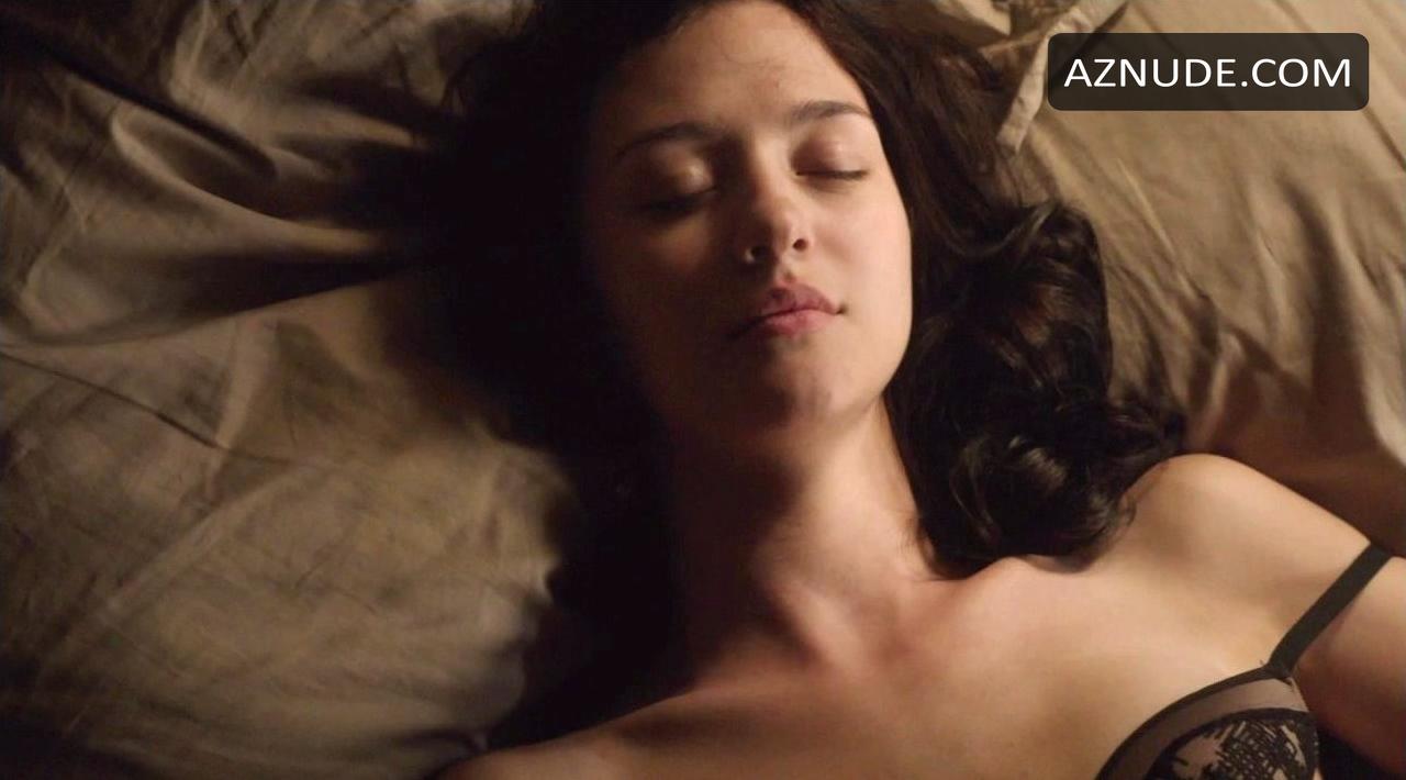 Katie Findlay Nude