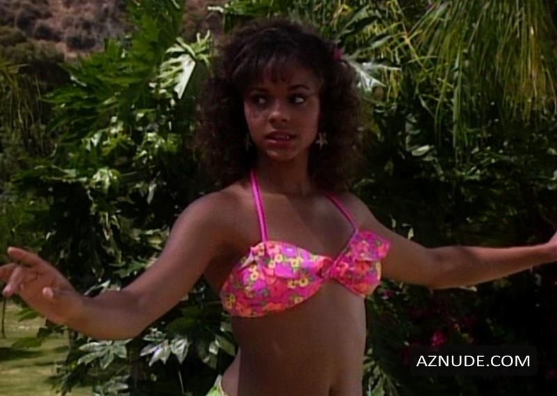 Lark Voorhies Topless