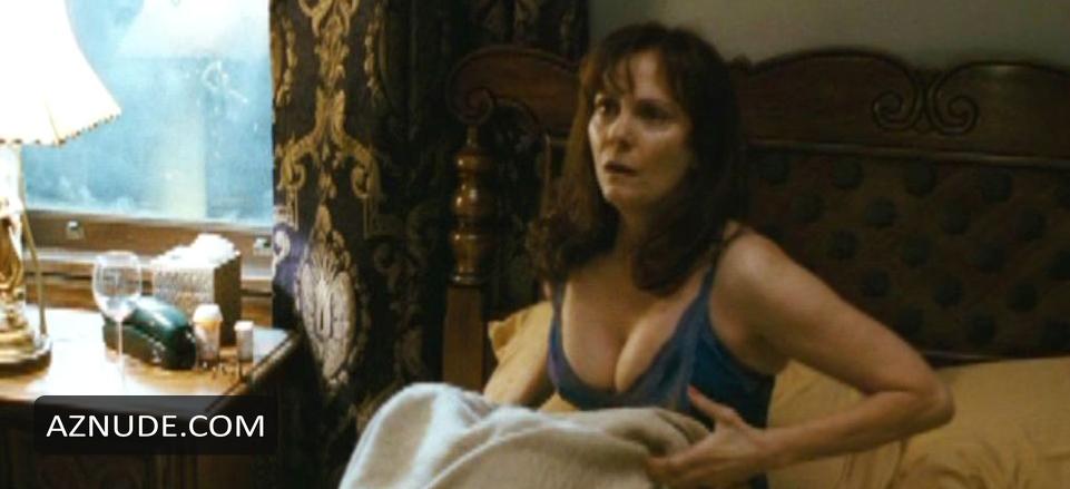 LESLEY ANN WARREN Nude - AZNude