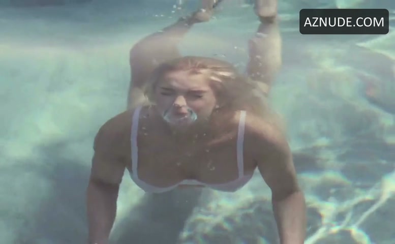 Lindsay Lohan Bikini Scene In Lindsay Lohan Aznude