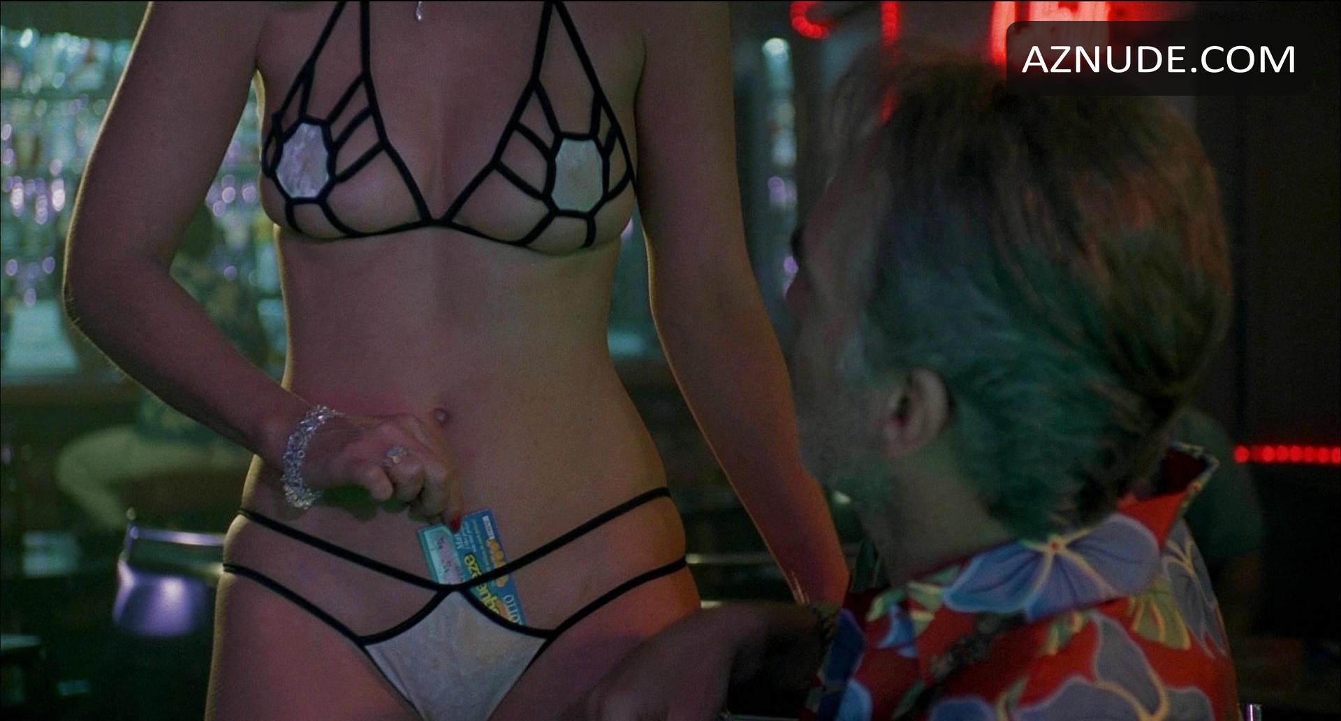 BAD SANTA NUDE SCENES - AZNude