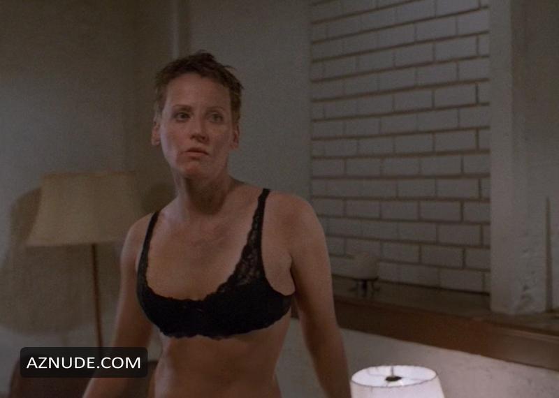 Nudes lori petty Meet Lori