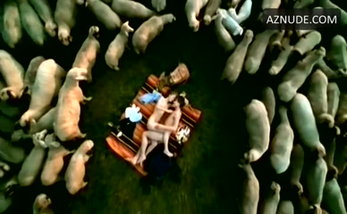 LUISE HELM NUDE/SEXY SCENE IN KONIGSKINDER