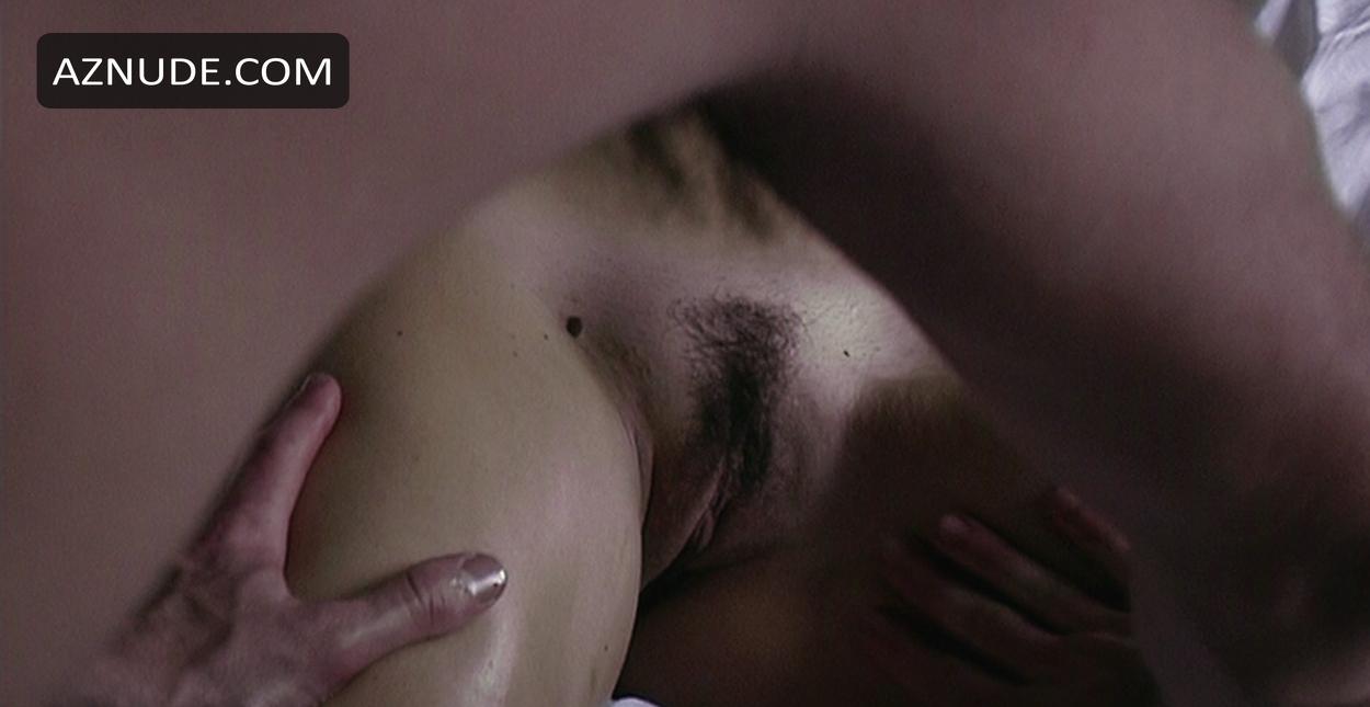 9 songs nude scenes