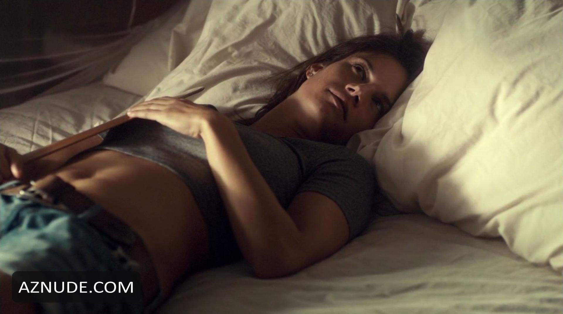 Missy Peregrym Topless