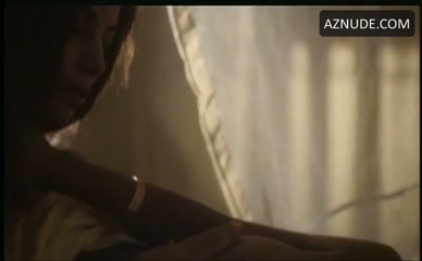 NANDITA DAS NUDE/SEXY SCENE IN FIRE