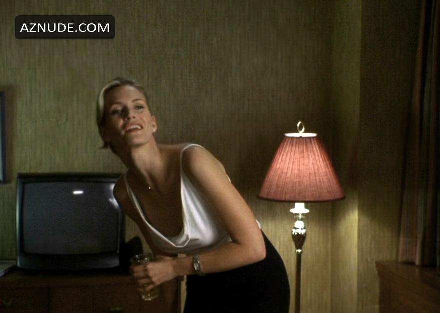 The Whole Nine Yards Nude Scenes Aznude