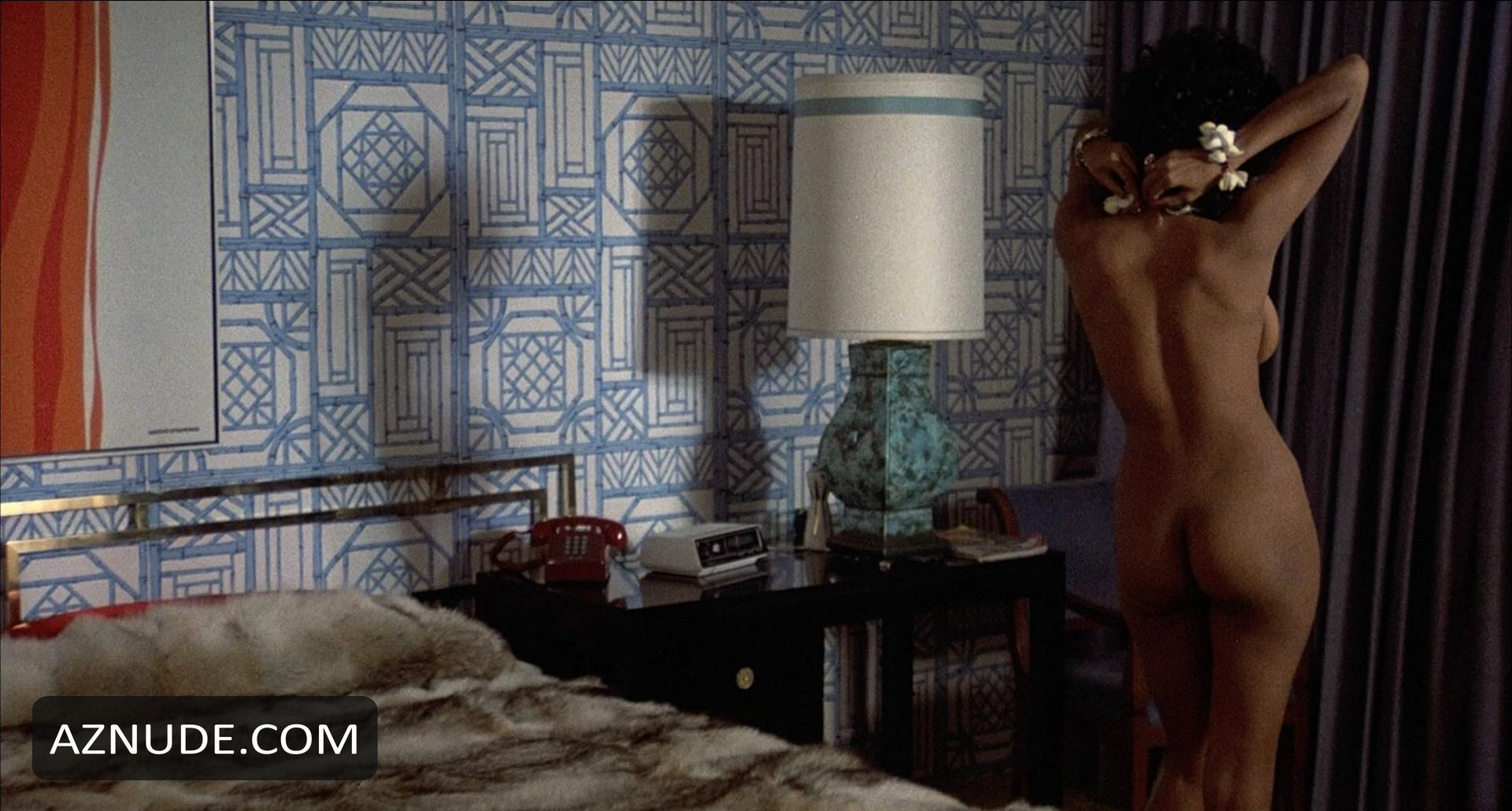 Pam Grier Nude In Coffy 93