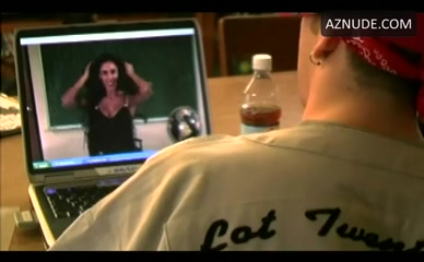 PARAS ALEXANDRIA NUDE/SEXY SCENE IN GRAD NIGHT