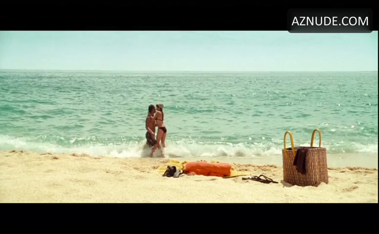 Penelope Cruz Bikini Scene In Sahara Aznude