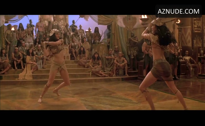 Rachel Weisz Patricia Velasquez Sexy Scene In The Mummy Returns Aznude