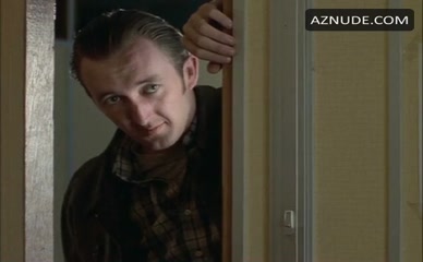 ROSIE ROWELL NUDE/SEXY SCENE IN KISS AND TELL