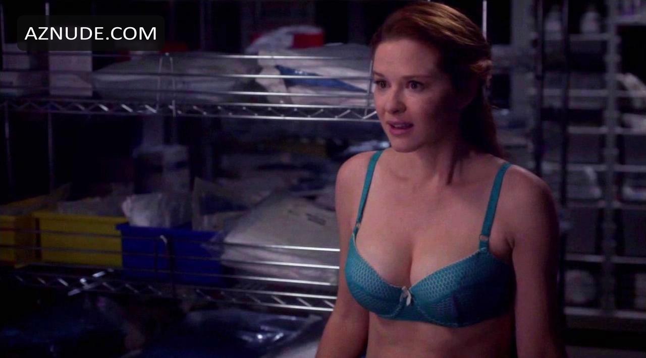 Sarah drew boobs