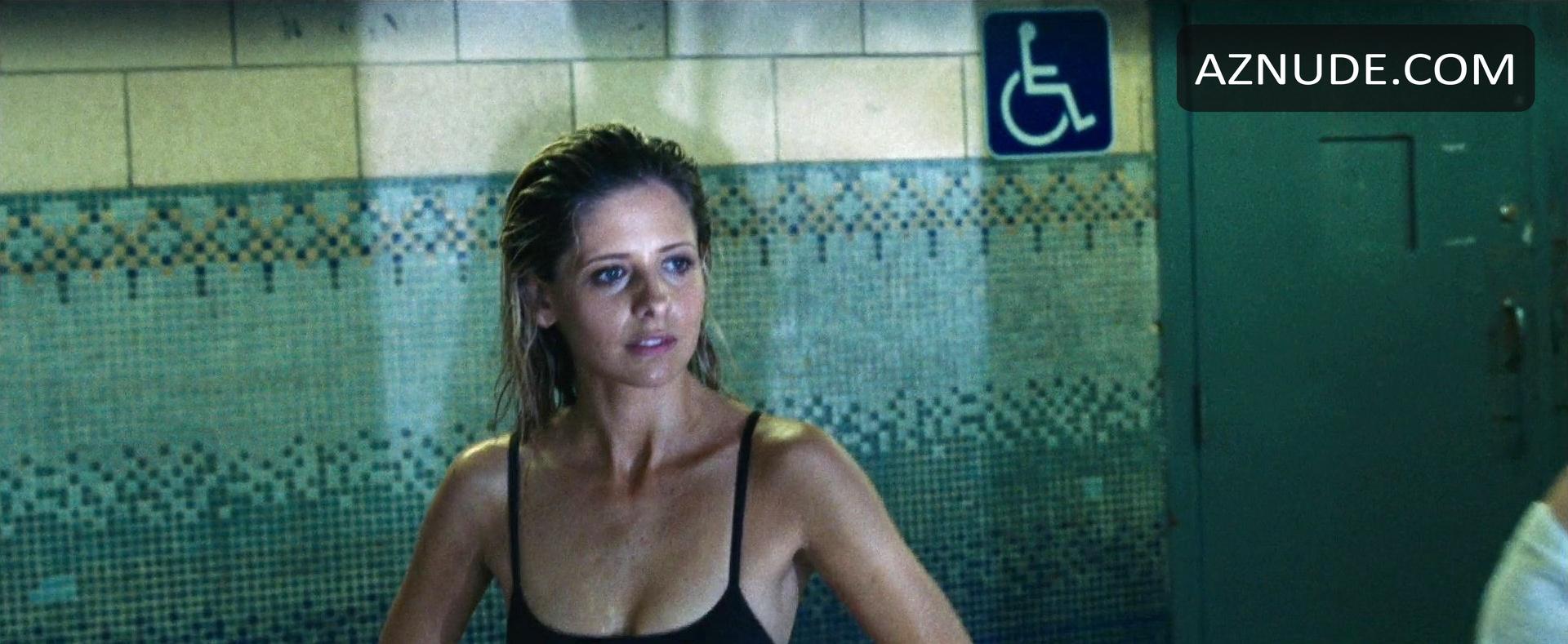 Sarah Michelle Gellar Nude Aznude