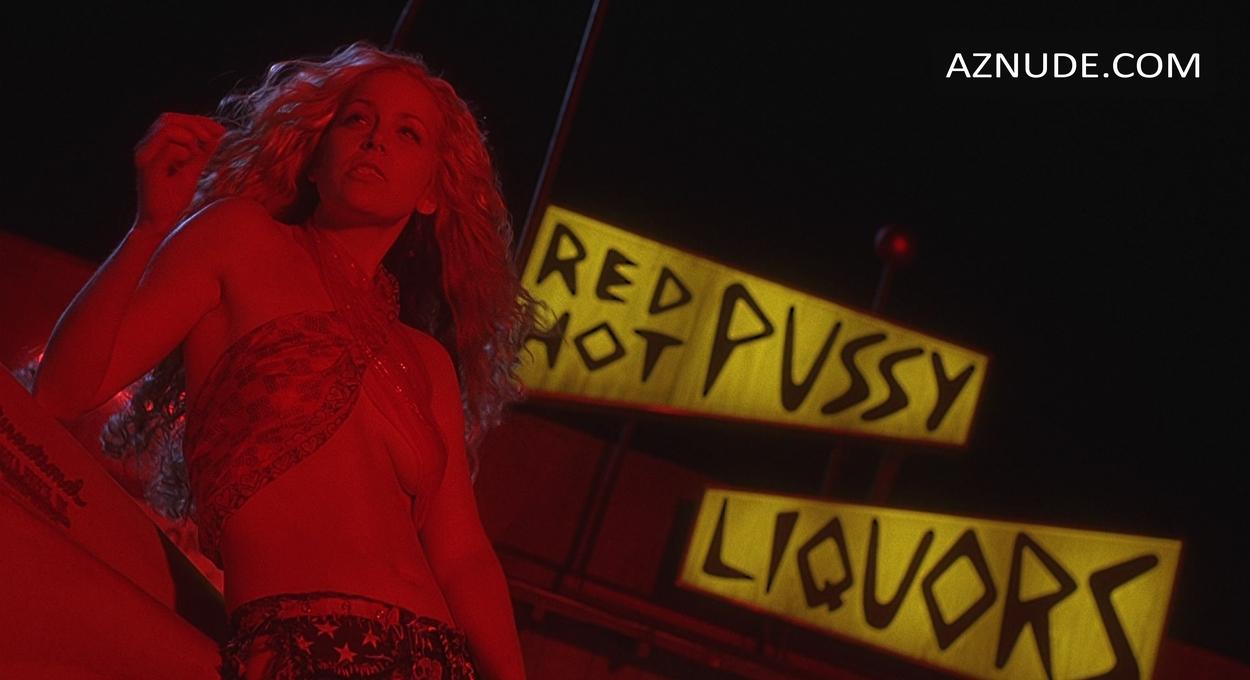 House of 1000 Corpses nude photos
