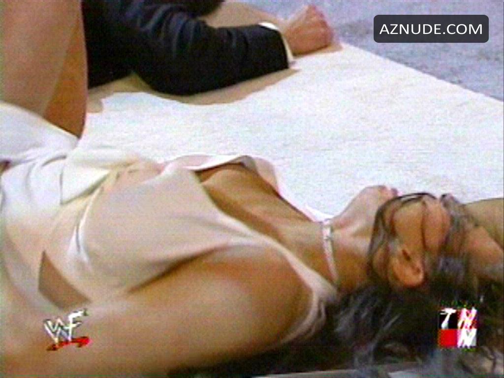 Wwe Monday Night Raw Nude Scenes Aznude